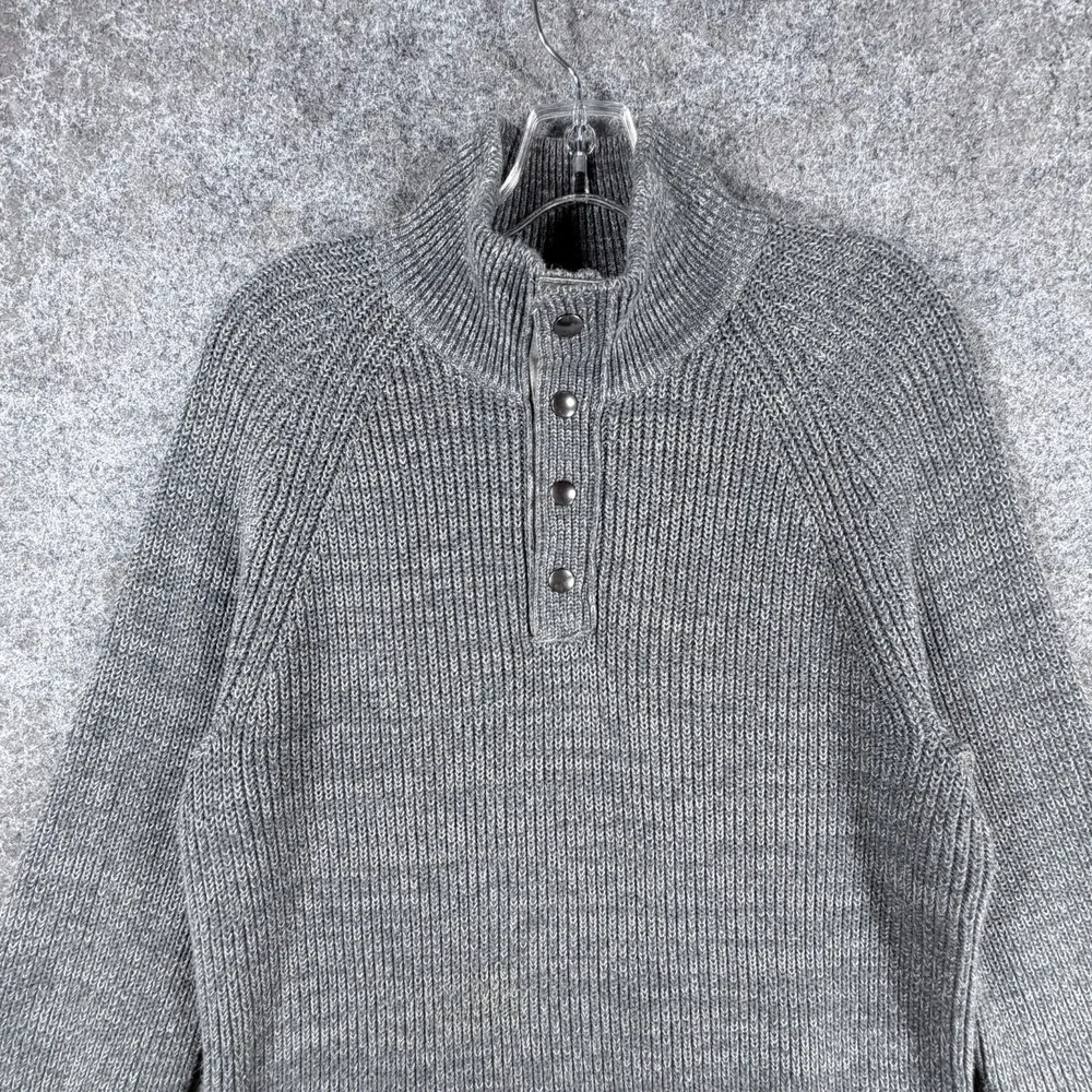 Banana Republic Sweater Mens Medium Heathered Gray Cotton Tight Knit Ribbed Snap